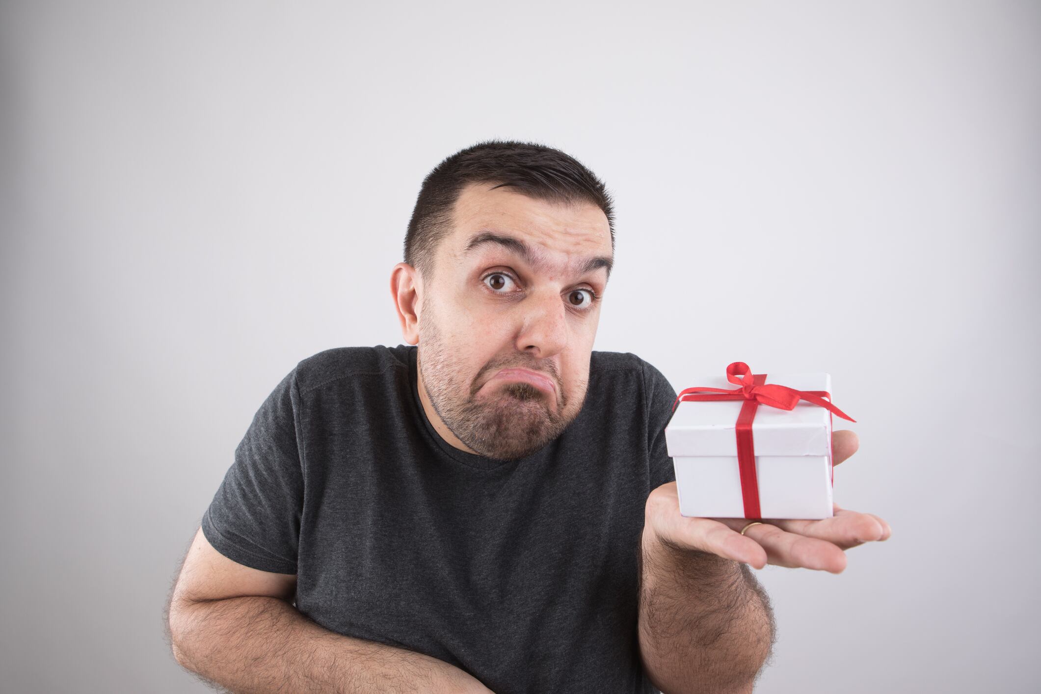 Algunos hombres no se sienten cómodos recibiendo estos detalles.