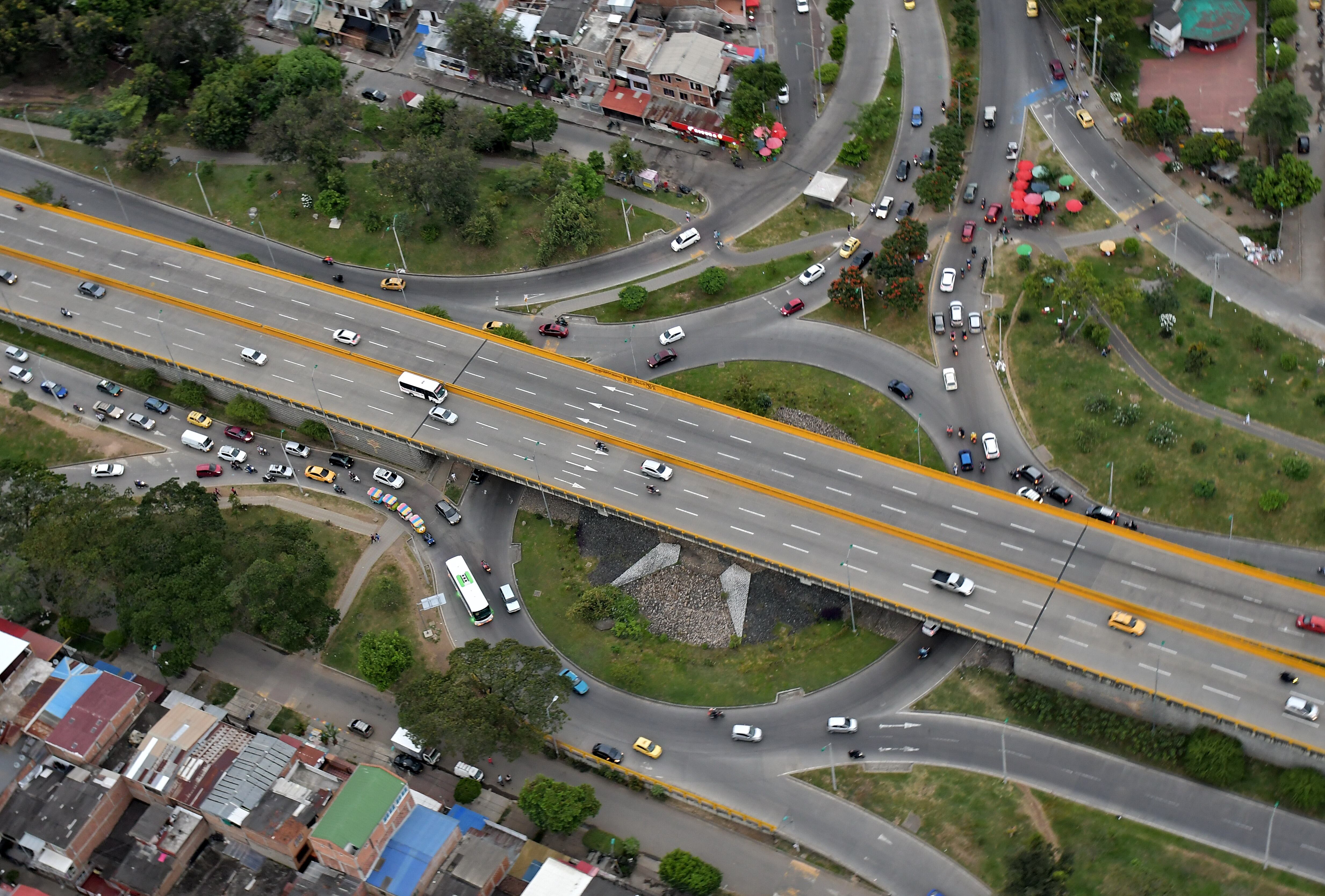 Diferentes imágenes del Cali desde el Aire. Fotos Raúl Palacios / El Pais / 15 de Junio del 2023 Cali.