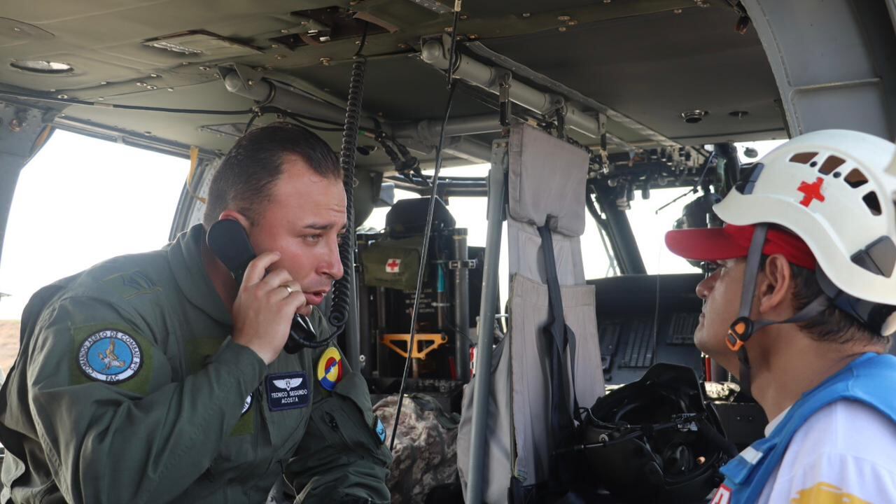 Búsqueda de parapentistas accidentados en la Sierra Nevada de Santa Marta.