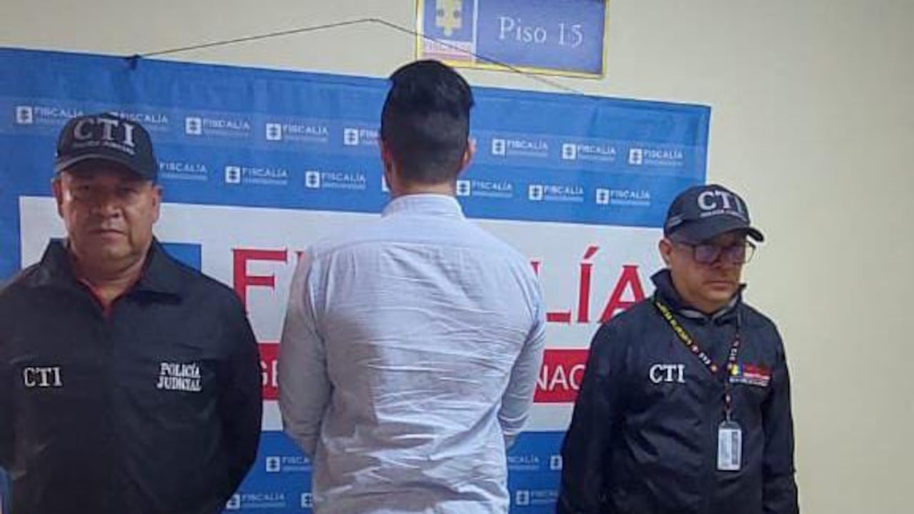 El hombre fue capturado luego de haber agredido a un agente de tránsito en el barrio San Fernando.