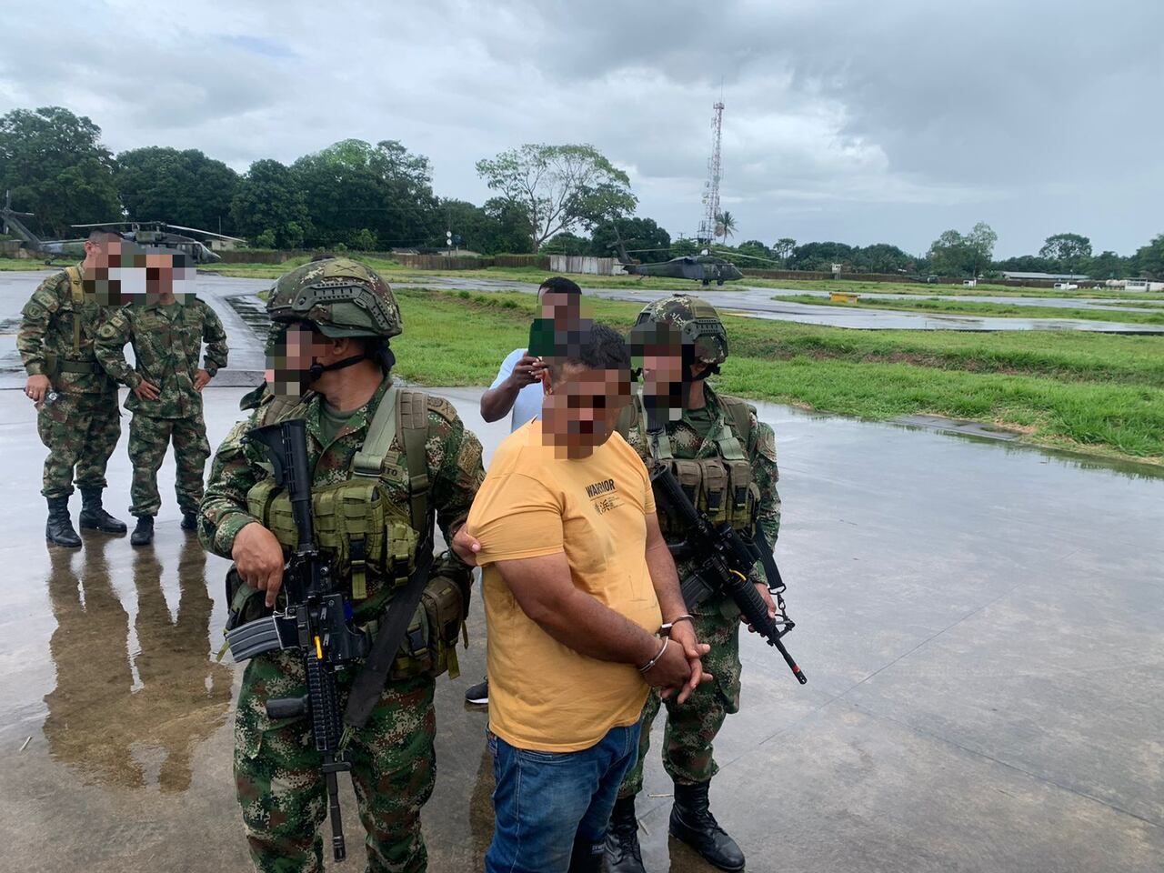 Fuerzas Militares capturaron a alias Danner, presunto cabecilla del ELN en Arauca.