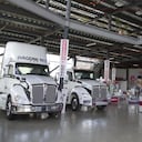 Casa Inglesa cuenta con un grupo de asesores que acompaña a los clientes durante el proceso de compra, y a través de un software configura el vehículo de acuerdo a lo que ellos buscan.