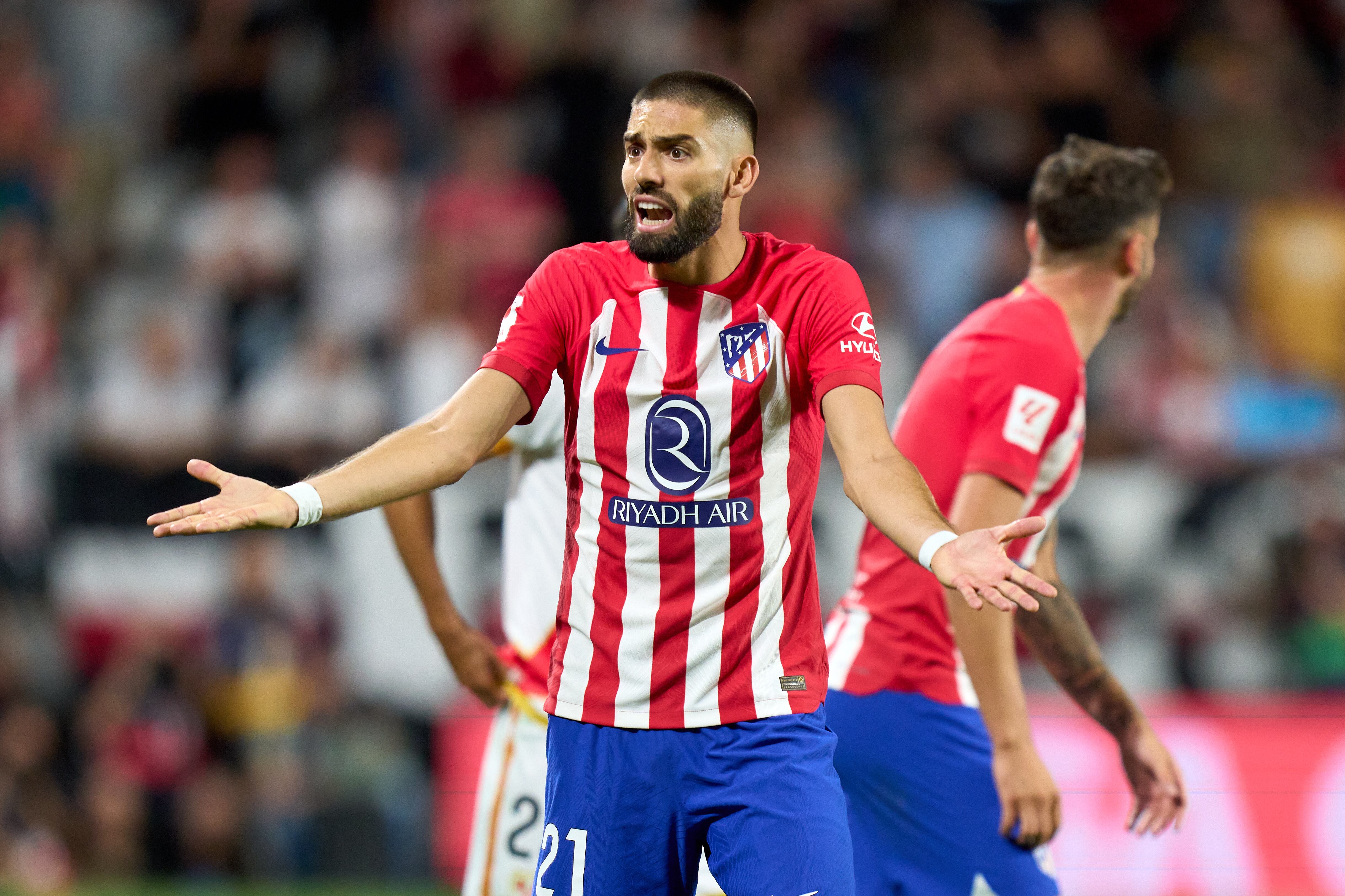Yannick Carrasco dejó el Atlético de Madrid