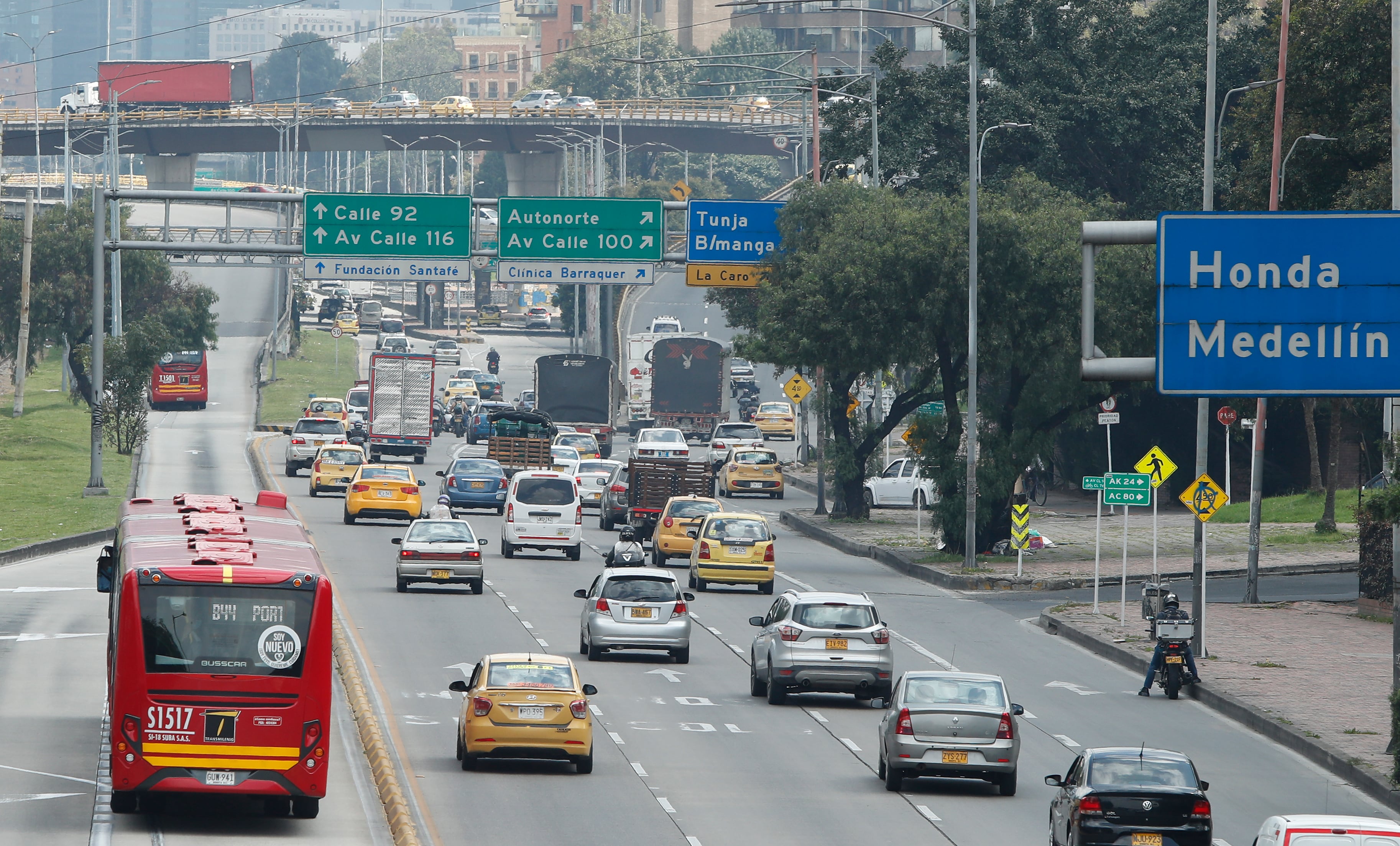 Movilidad en Bogotá en la primera semana de pico y placa todo el dia NQS 
Bogotá enero 12 del 2022
Foto Guillermo Torres Reina / Semana