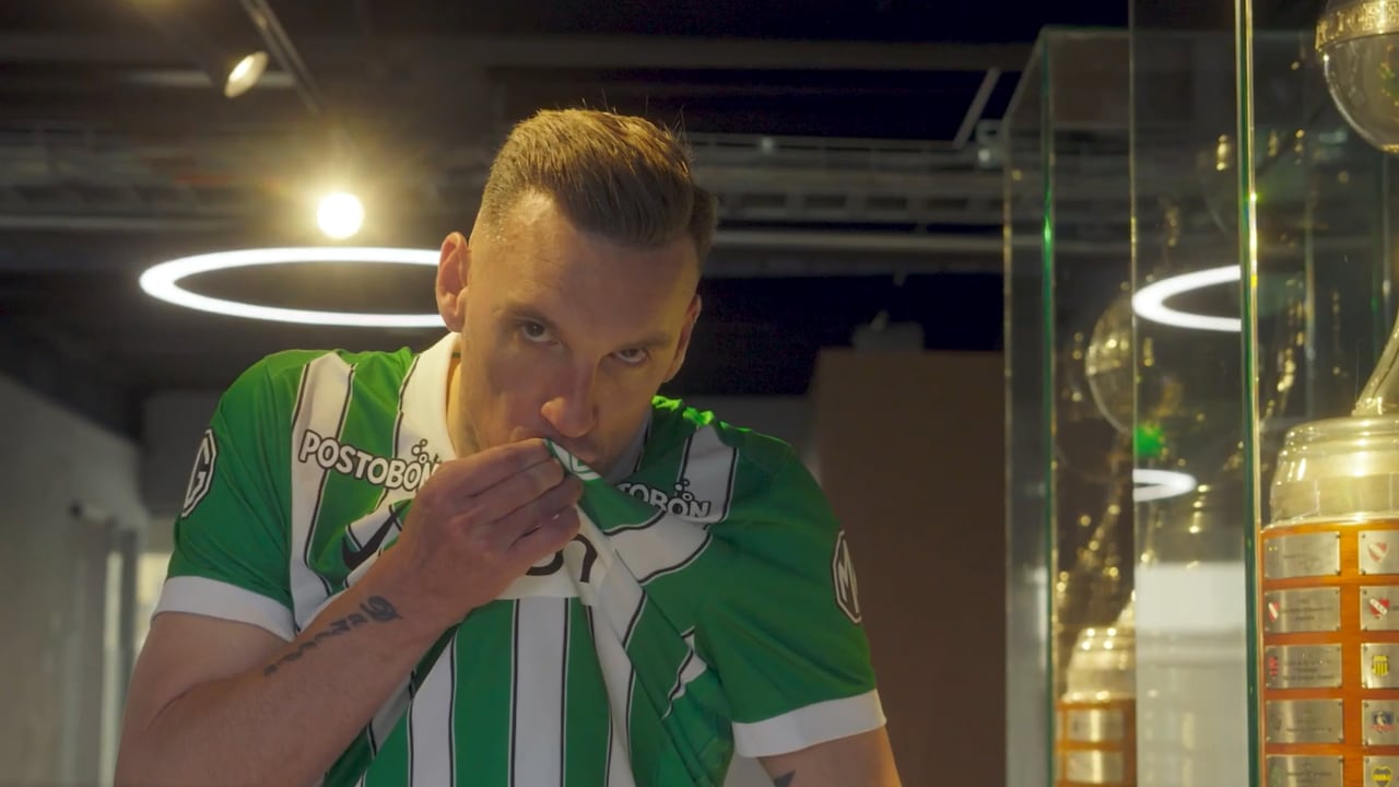 Con Nacional, Franco Armani ya disputó 249 partidos oficiales, registró 108 vallas invictas y fue clave en la época más exitosa del club.
