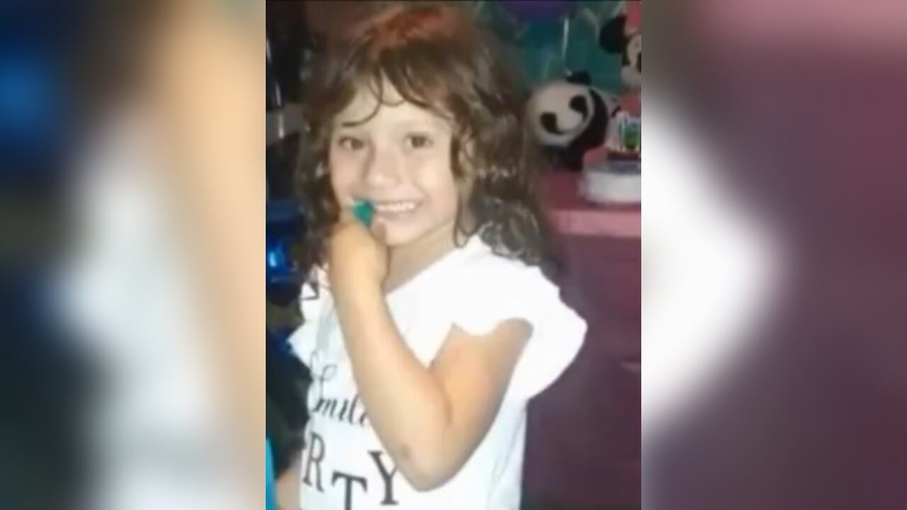 La niña se encontraba con su familia en el momento en el que ocurrió todo.