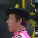 Rigoberto Urán en medio de la presentación del equipo que competirá en el Tour de Francia 2023.