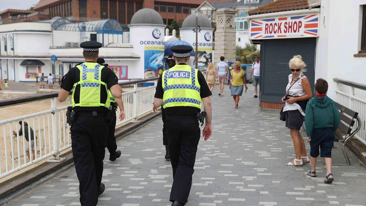 El sábado, el país da su mayor paso hasta ahora en la desescalada con la reapertrura de pubs y restaurantes, hoteles y campings, cines y museos.