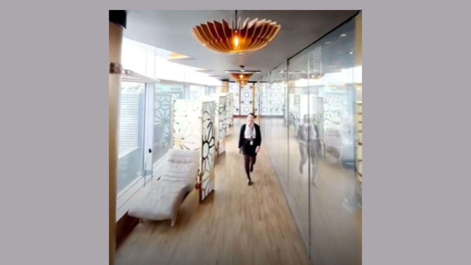 Zona de descanso en las salas VIP del Aeropuerto Internacional El Dorado