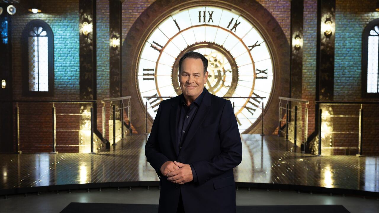 Dan Aykroyd regresa con una ‘Increíble’ segunda temporada.