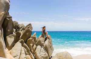 Playa y mar de Los Cabos, México.