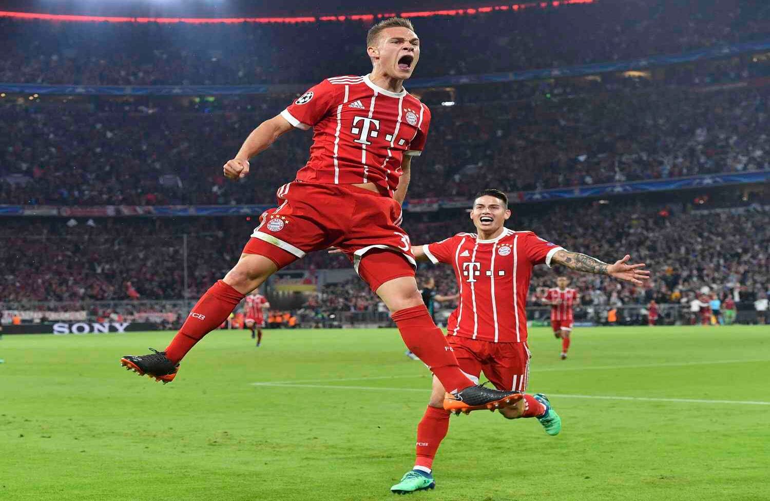 Alemania ¡Gol! Los jugadores del Bayern Munich, Joshua Kimmich y James Rodríguez, celebran su primera y única anotación en el partido de ida de la semifinal de la Champions contra el Real Madrid.  AP/ Kerstin Joensson 