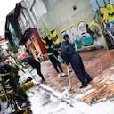 50 personas con comparendos de convivencia embellecieron las emblemáticas calles de La Candelaria para gestionar sus compromisos y ponerse al día con la ciudad.