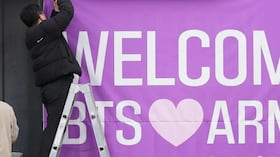 BTS, considerado el grupo surcoreano más exitoso de la historia y que no visita Chile desde hace más de una década, tiene un 'ejército' de seguidores por todo del mundo, incluido el país sudamericano.