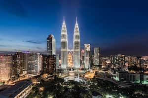Kuala Lumpur es la capital de Malasia y uno de los destinos para conocer en esta ciudad asiática.
