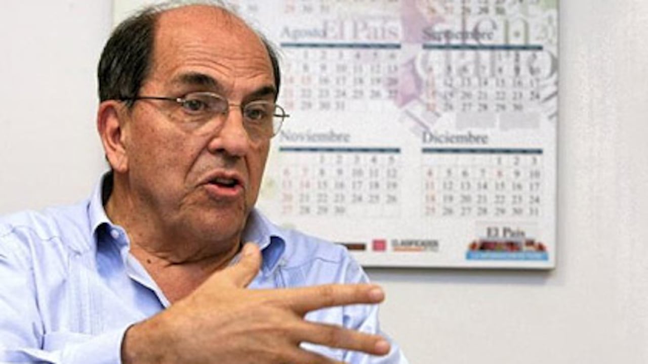 Rodrigo Guerrero estuvo a punto de salir del camino a la Alcaldía de Cali pues la Registraduría le invalidó parte de las firmas que lo respaldaban. Tras una controversia, en la que intervino hasta el presidente Juan Manuel Santos, siguió en carrera y este 30 de octubre ganó las elecciones.