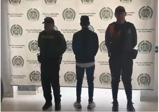 La riña inició en medio de un requerimiento por violencia intrafamiliar.