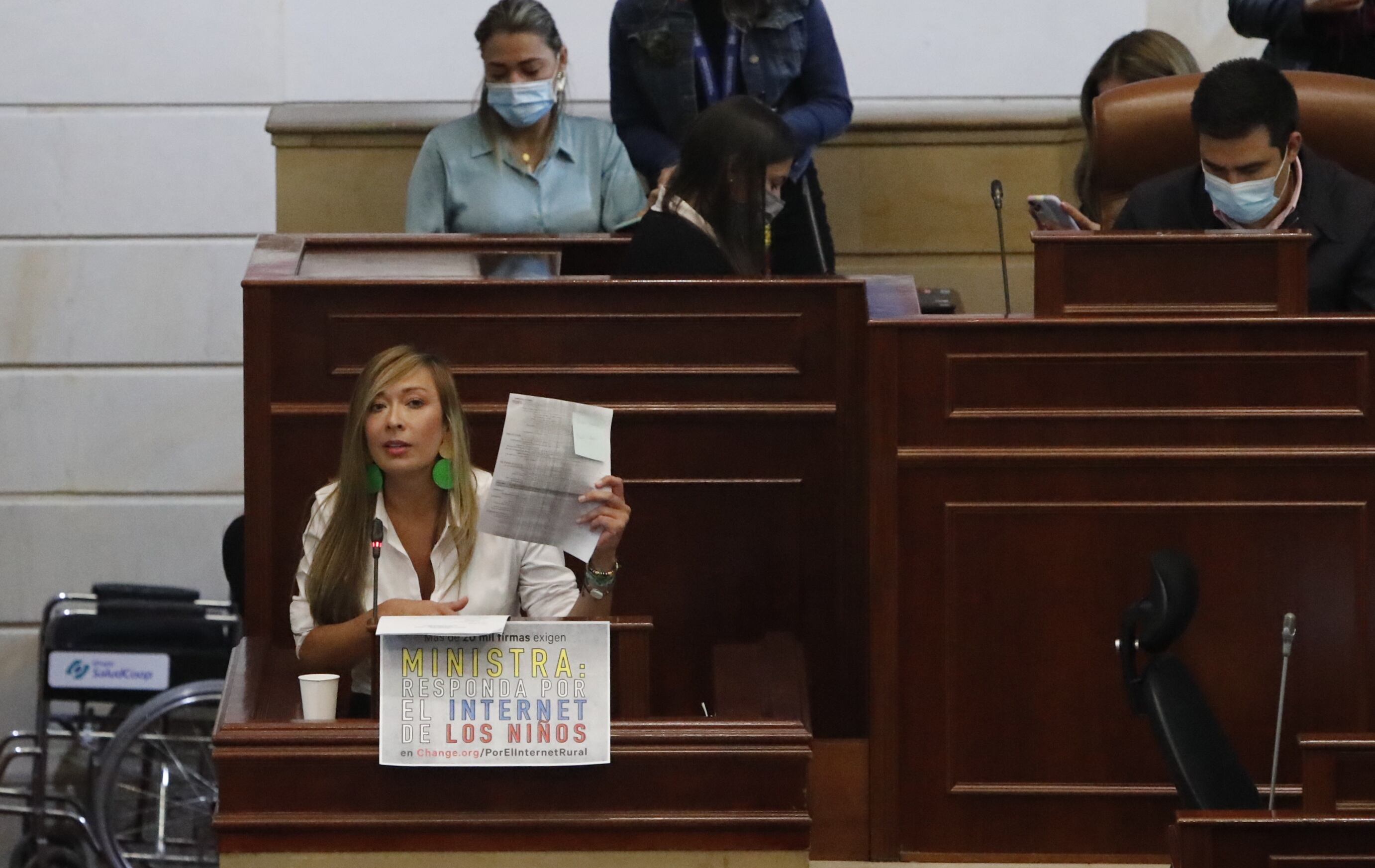 Representante a la Cámara de Representantes Katherine Miranda en  Debate de moción de censura Ministra TIC Karen Abudinen