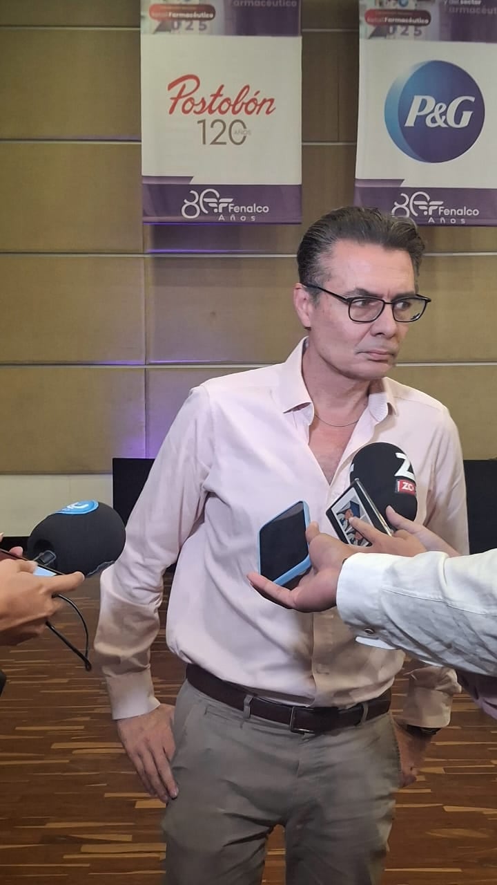 Alejandro Gaviria, exministro de salud