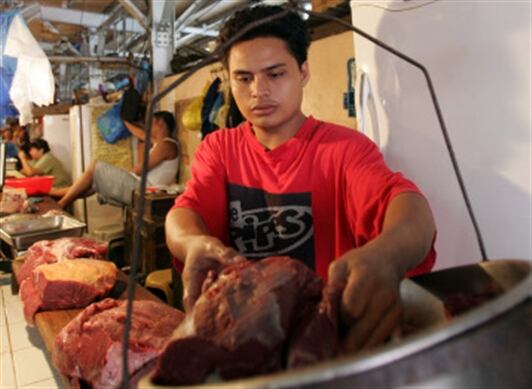 No es cierto que la carne roja sea mala y la blanca, buena.