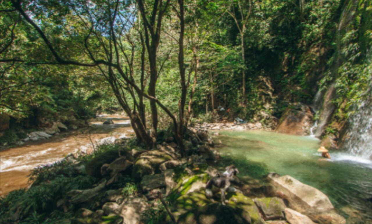 piscina natural cascada el Dorado