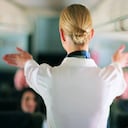 Las situaciones con las que las azafatas lidian en su cotidianidad.