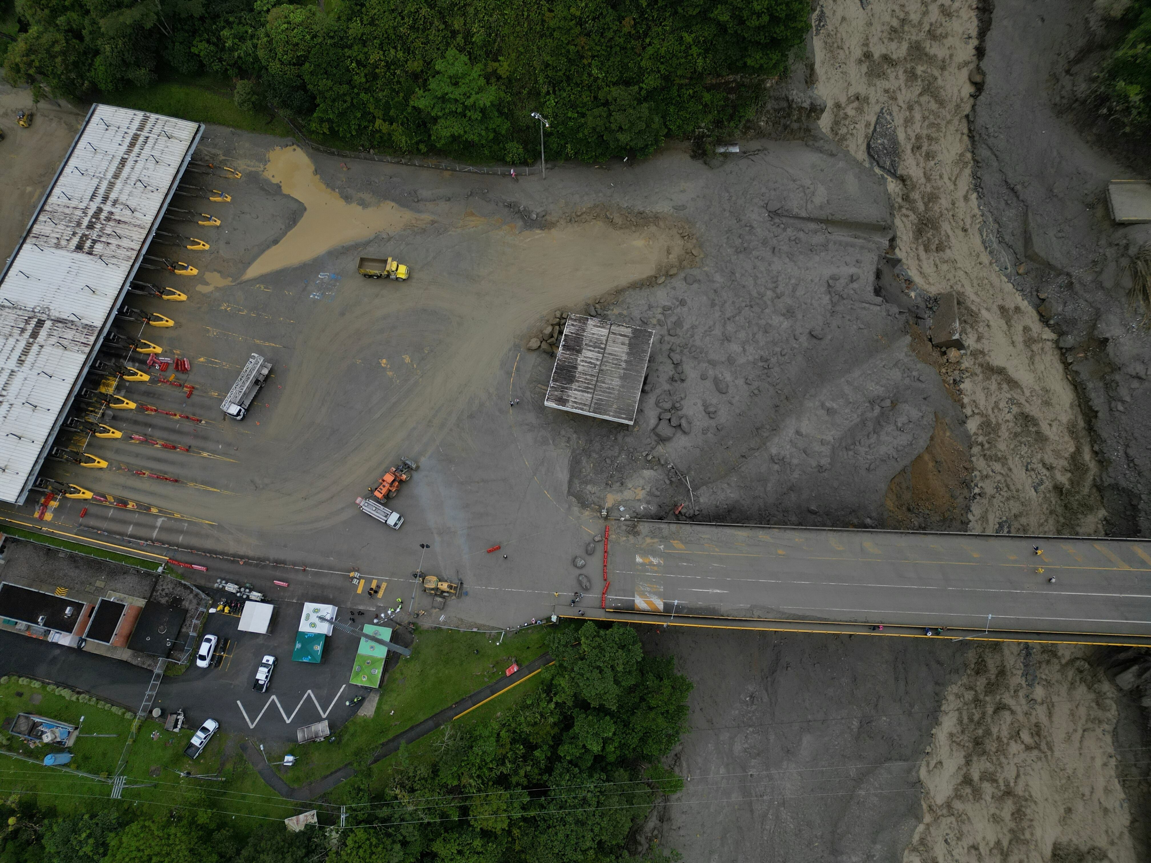 Avalancha Quetame, Cundinamarca panorámicas de la vía