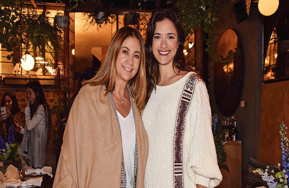 Irma Aristizábal y Carolina Castro.