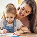 Desde que son pequeños los papás pueden estimular creencias y valores que estén alineados con el conocimiento.