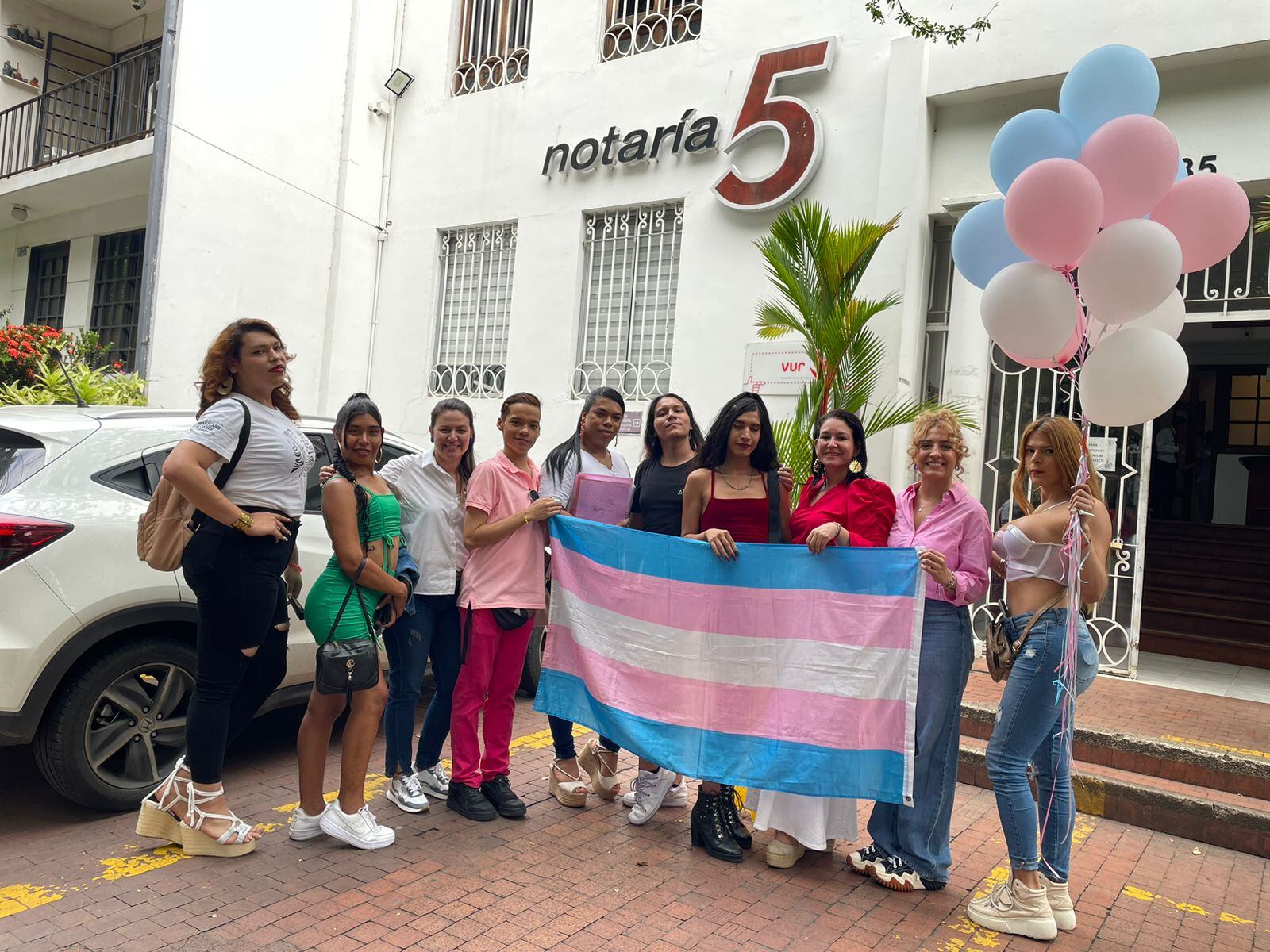 Daniela y Kevin, dos miembros de la población LGBTIQ+ del Valle, cambiaron su nombre y género en la cédula.