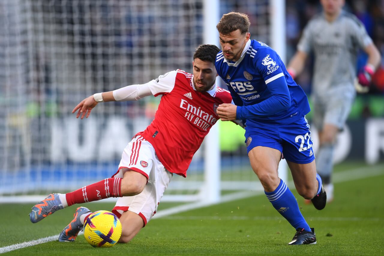 Jorginho, propietario del medio campo 'gunner' desde su llegada.