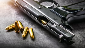 Secuestro, arma fuego, martillo