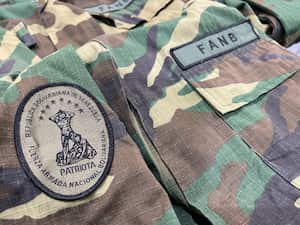 Uniforme de las Fuerzas Armadas Bolivarianas de Colombia.