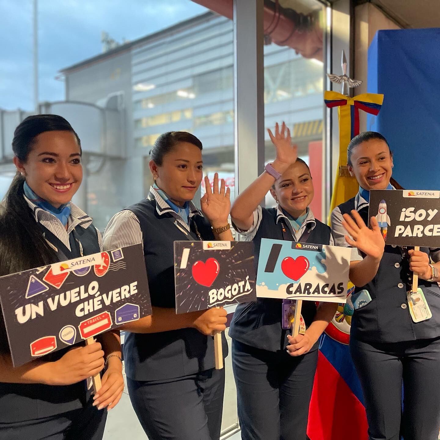 Primer vuelo de Satena de Colombia a Venezuela