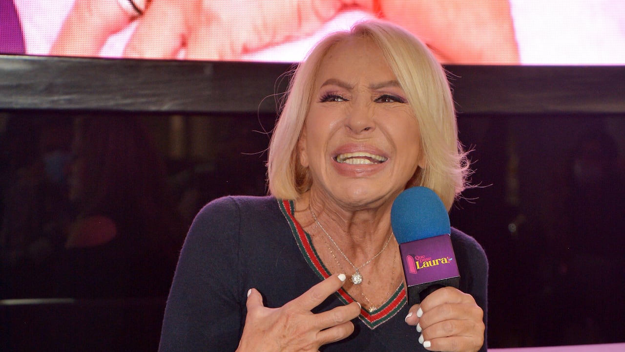 La presentadora de televisión se pronunció tras noticias que rondaron en redes sociales.