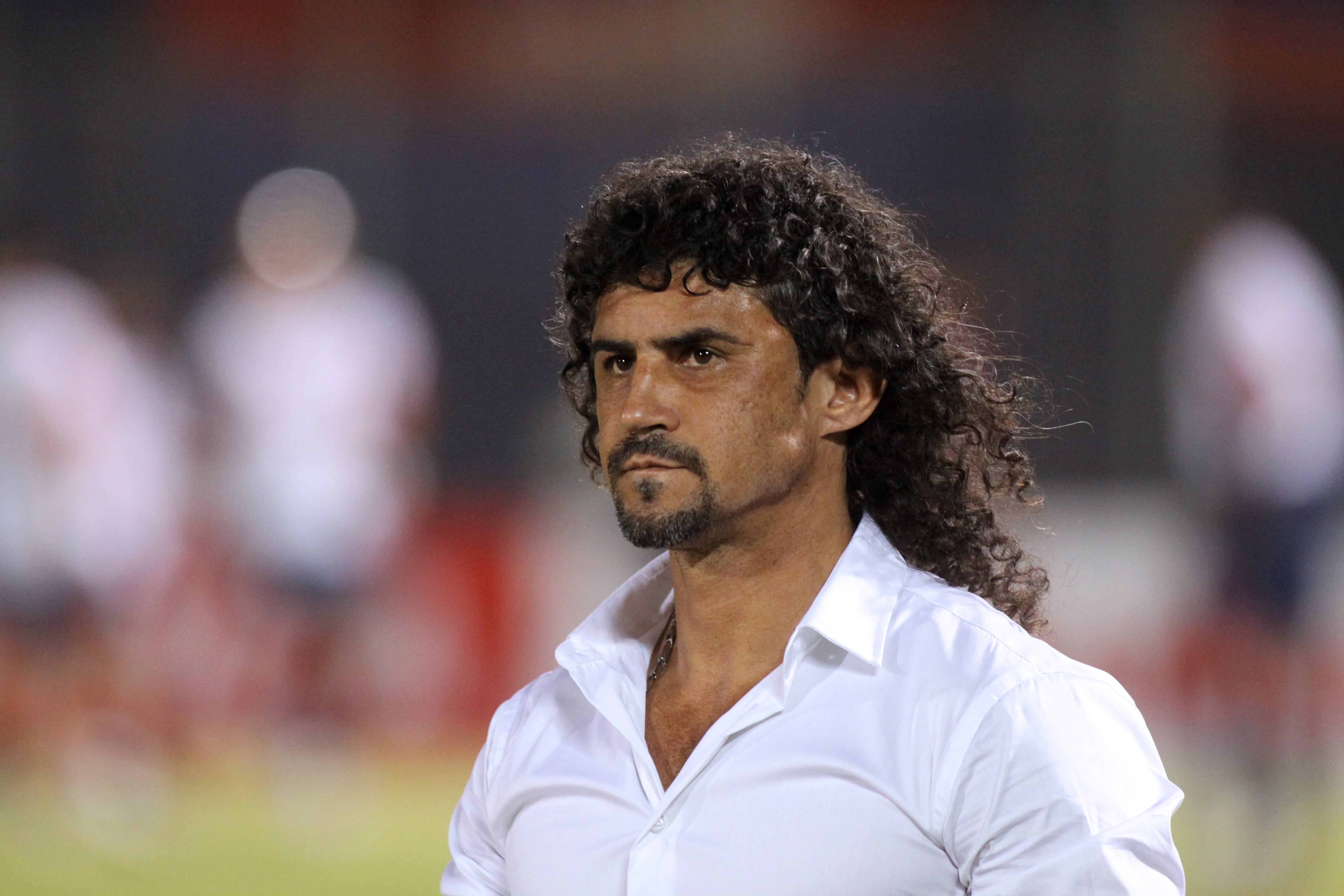 Leonel Álvarez, técnico colombiano con pasado en Cali y Medellín.