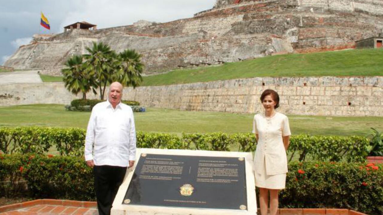 Sabas Pretelt reaparece en Cartagena.