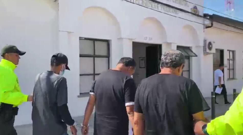 Capturados por robo en Bucaramanga.