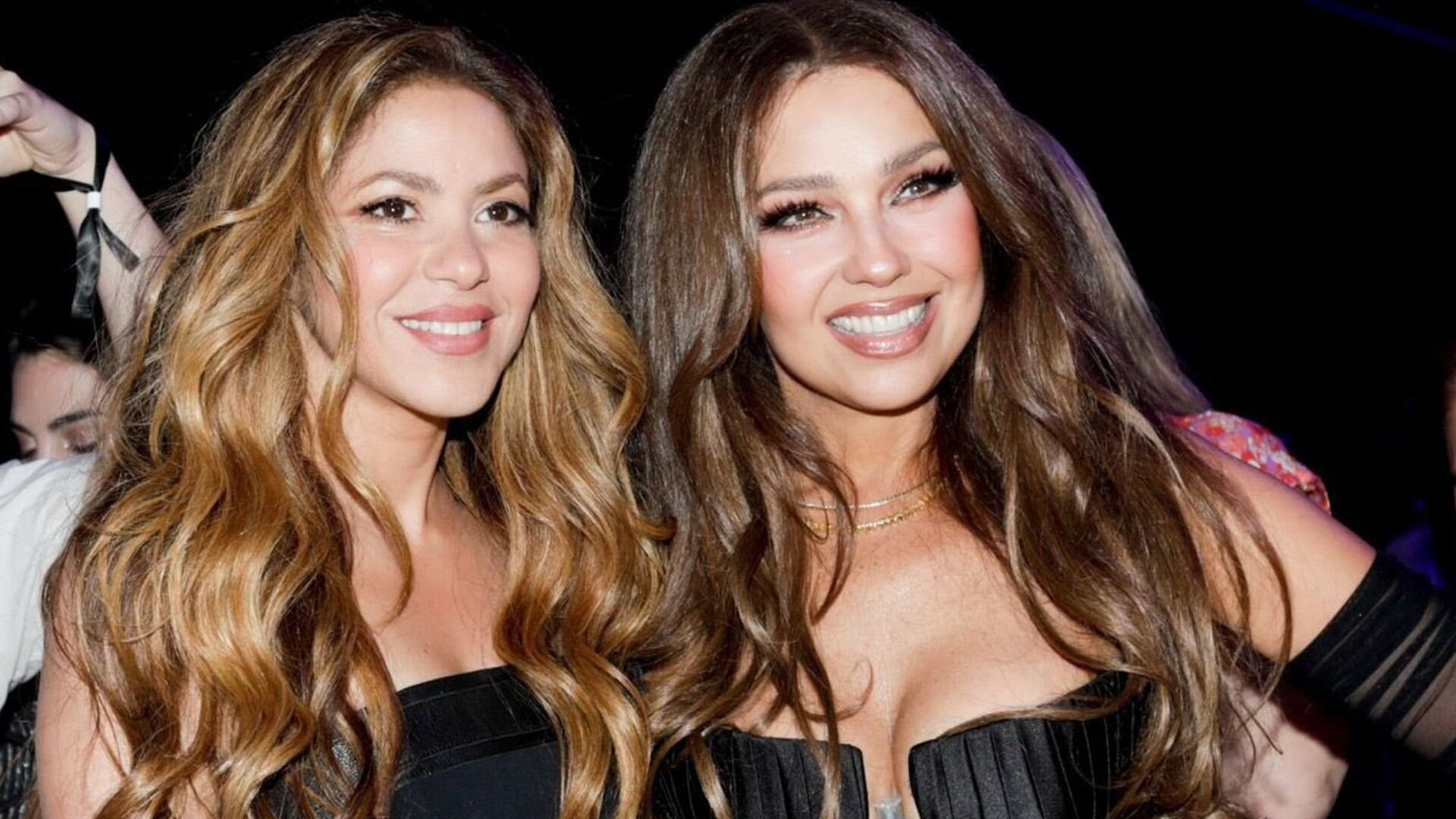 La cantante colombiana se sorprendió al ver a Thalía.