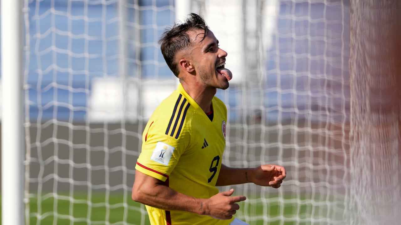Tomás Ángel celebrando su segundo gol ante Eslovaquia