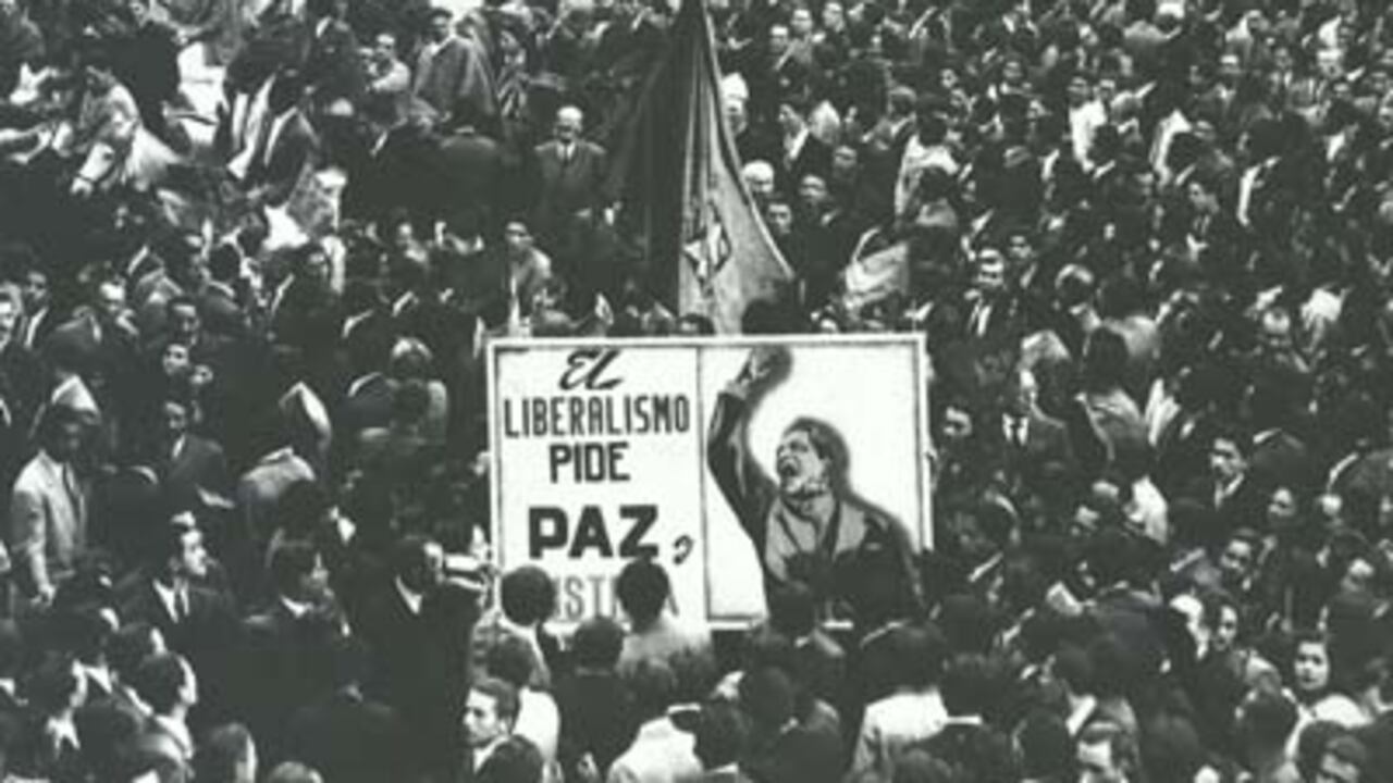 Históricamente el 9 de abril ha servido para recordar el magnicidio del dirigente liberal Jorge Eliécer Gaitán. Ahora la fecha será para conmemorar las víctimas del conflicto colombiano.
