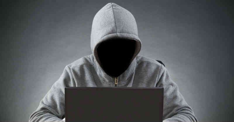 Desconfiar de las solicitudes inesperadas y tomarse el tiempo para verificar su procedencia puede ser la diferencia.