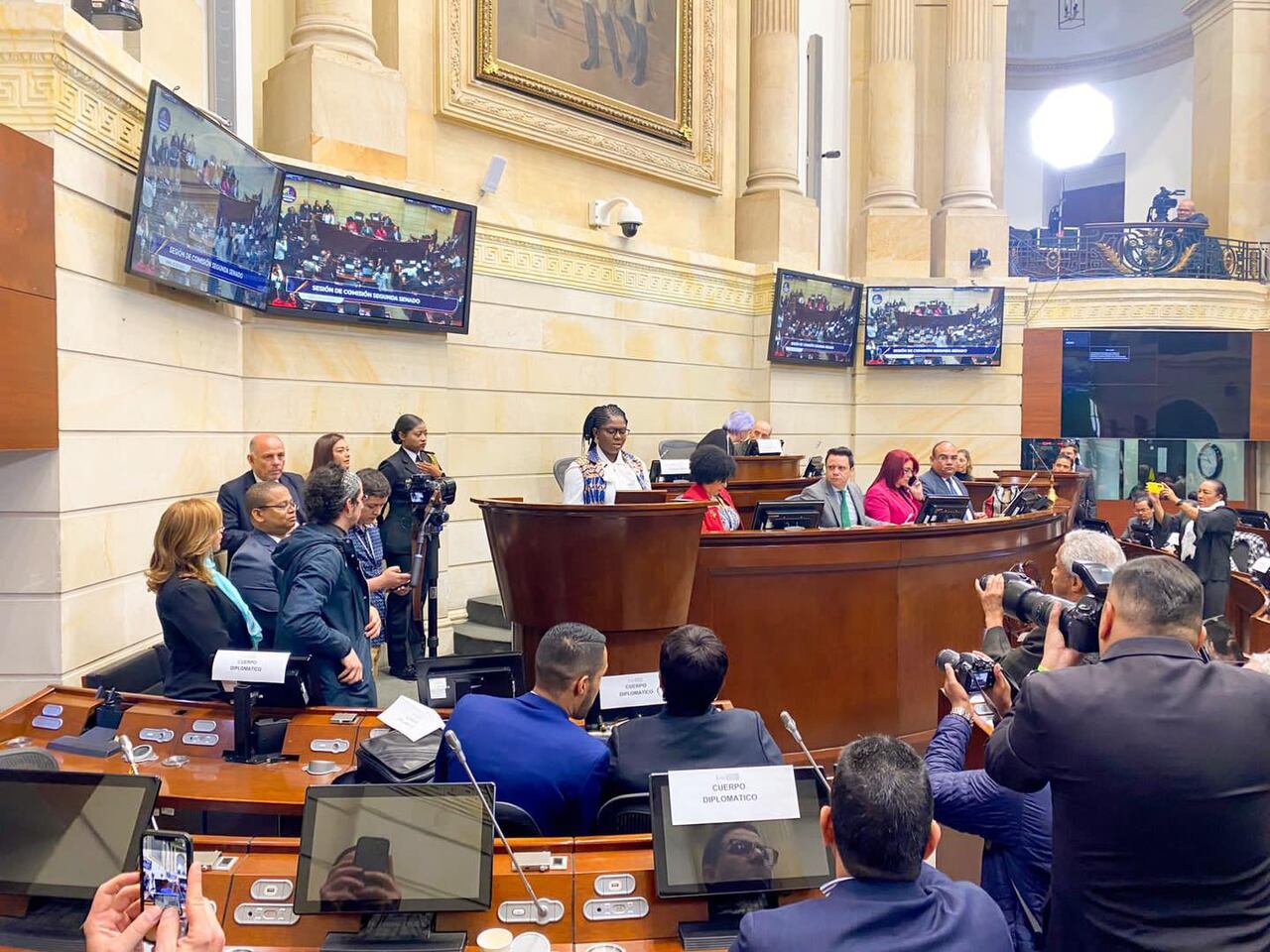Francia Márquez explicó el propósito de su viaje en el Congreso.