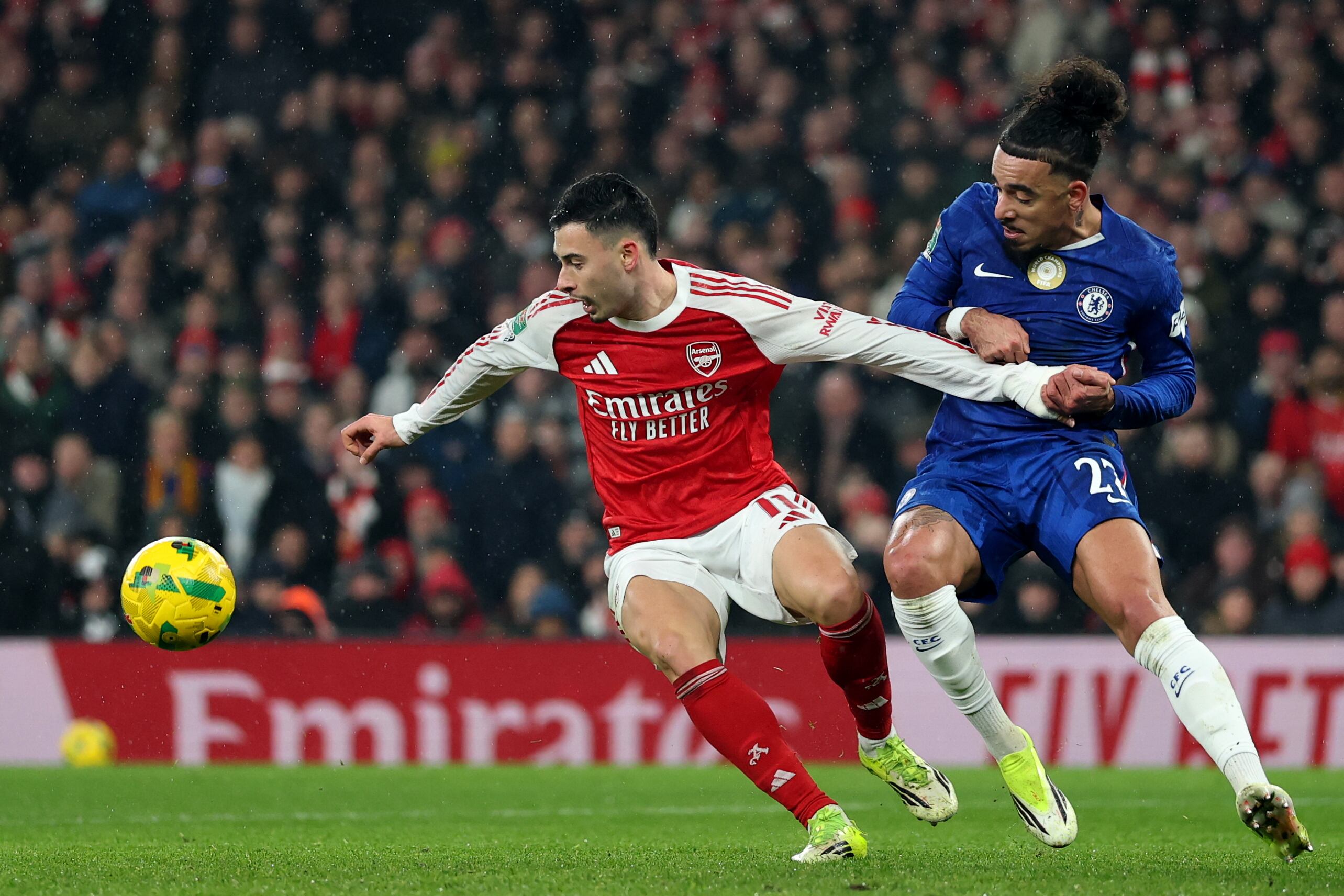 Arsenal y Chelsea en clásico por las semifinales de la EFL Cup.