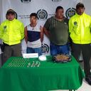 Dos hombres capturados durante los operativos en Juan de Acosta, Atlántico.