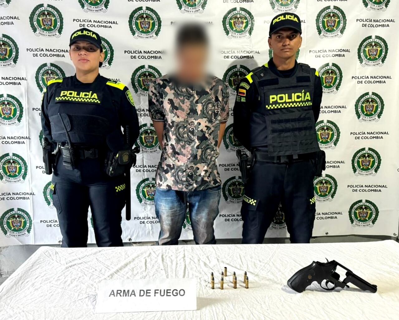 Un hombre habría atacado a disparos a su esposa de 21 años en Rionegro.