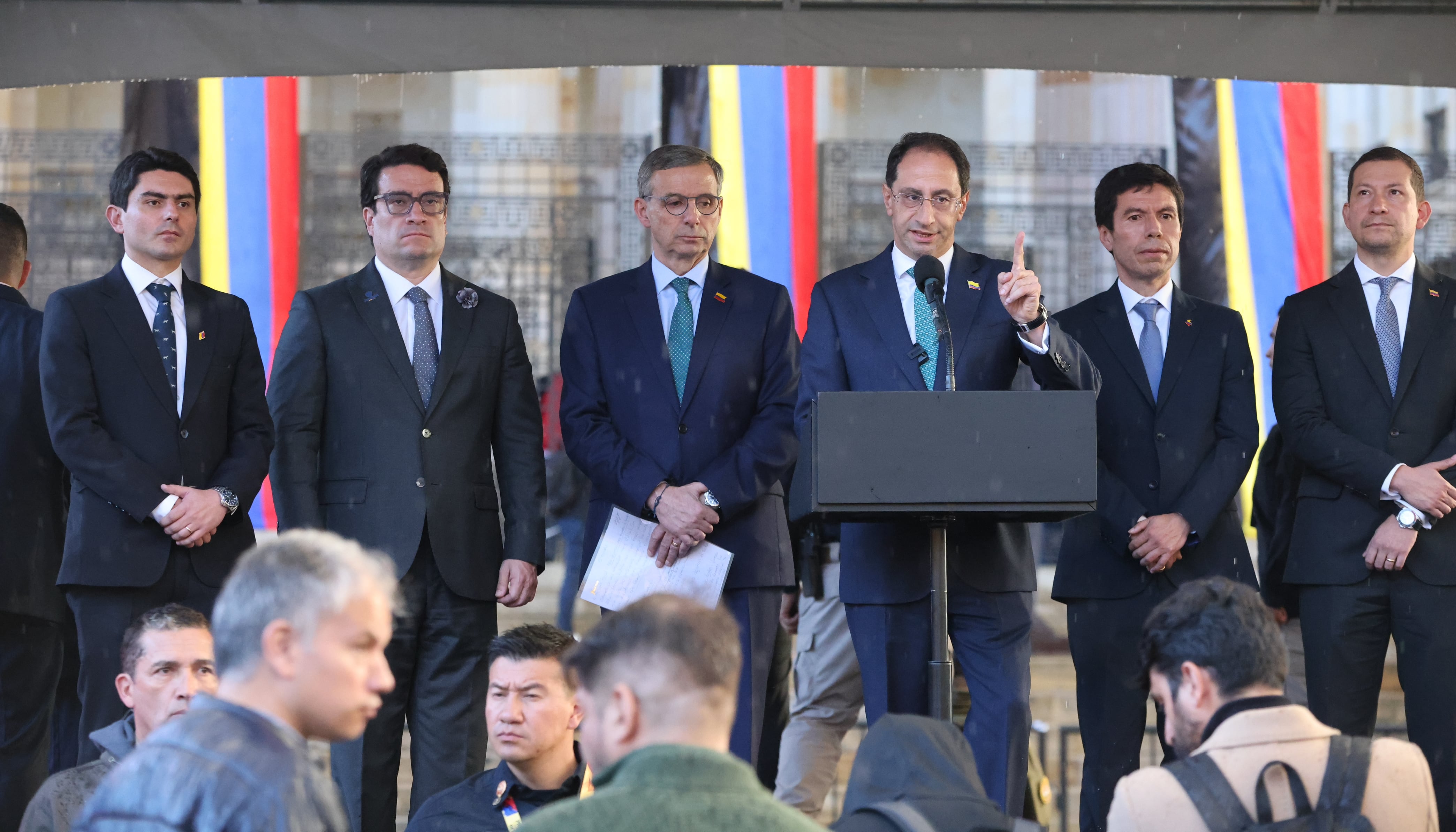Gobierno de Abelardo De La Espriella radicó la ley de rescate económico