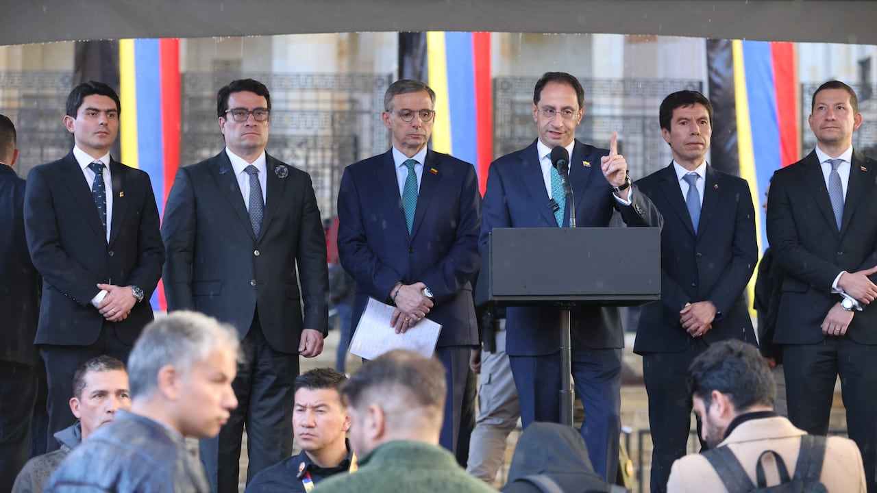 José Manuel Restrepo, vicepresidente.