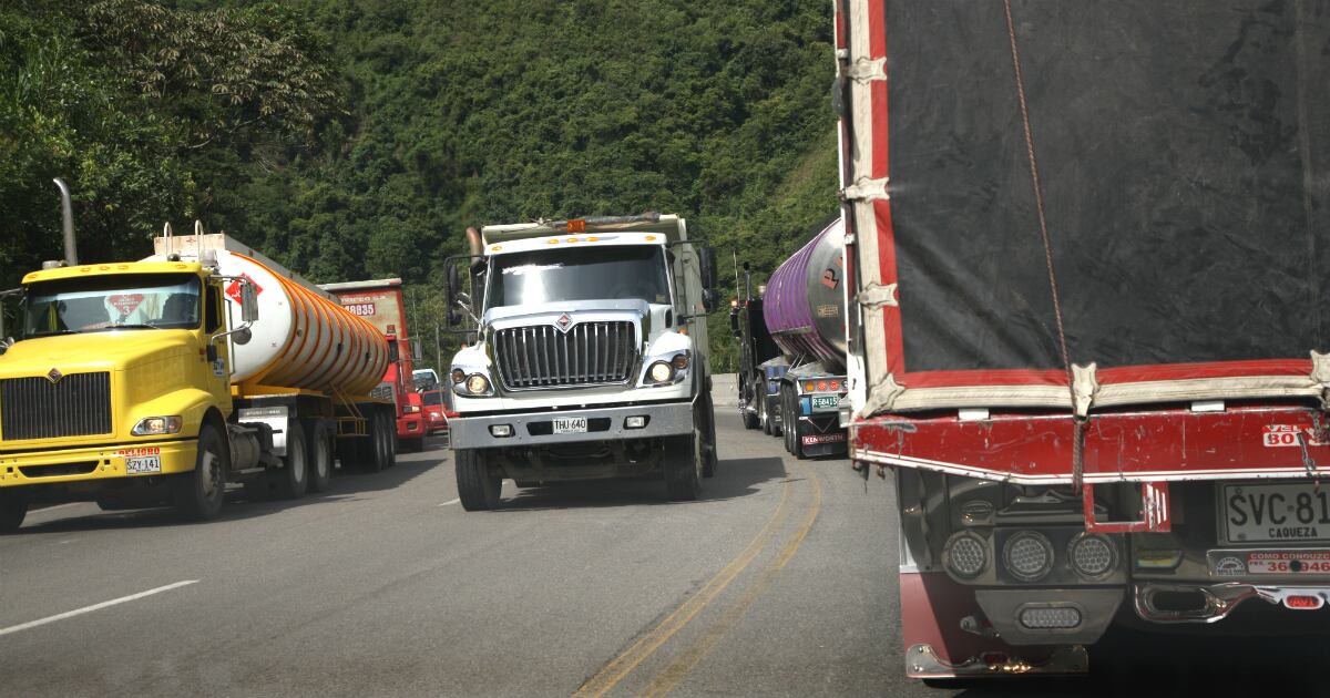 Los camioneros del país estarían siendo interceptados por delincuentes en las carreteras.