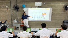 Los jóvenes de La Danta recibirán capacitación constante para el manejo adecuado de sus equipos de computación.